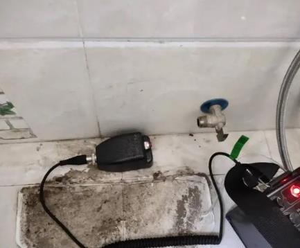 洮北屋顶漏水维修公司分享下卫生间漏水的危害及解决方法
